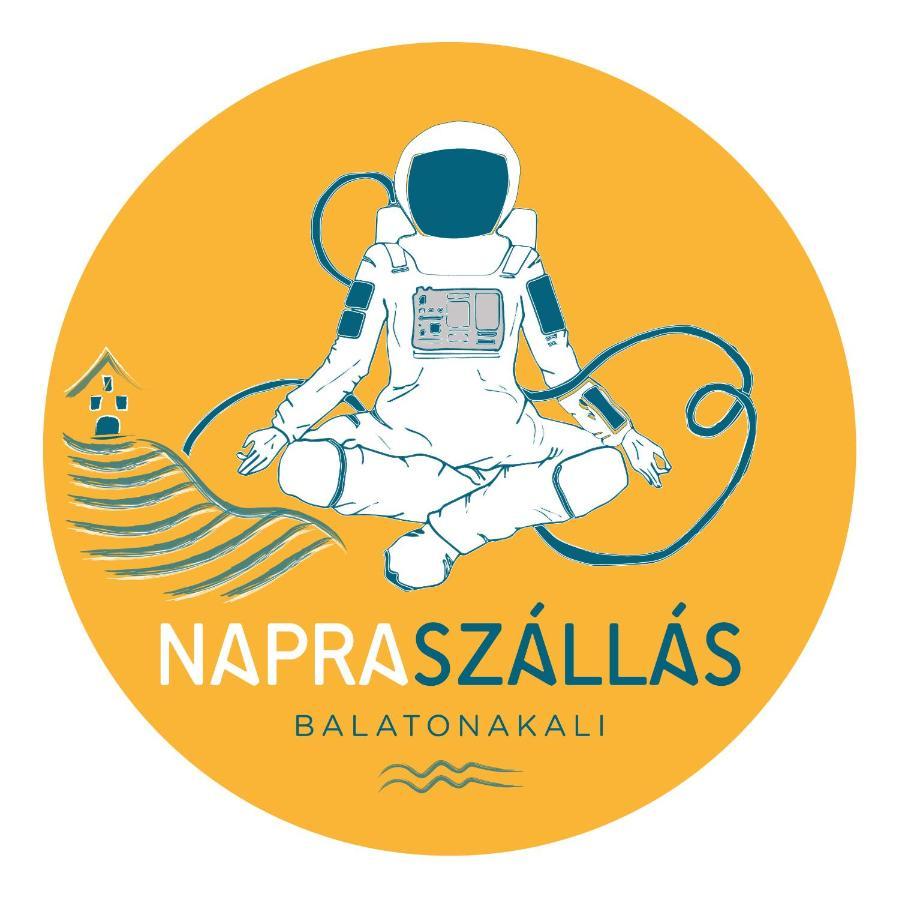 Napraszallas Vendeghaz Balatonakali Bagian luar foto